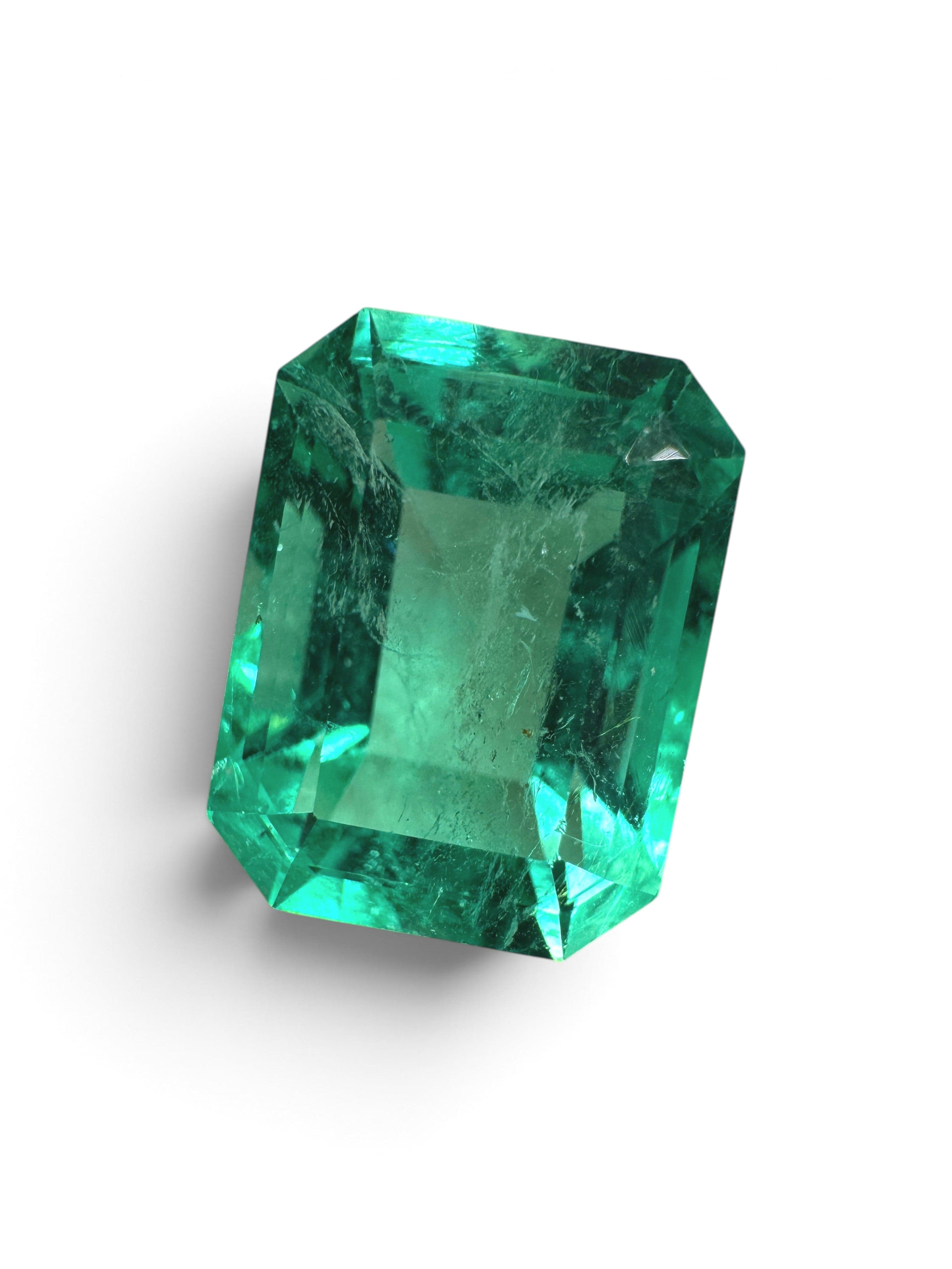 Columbia Emerald (Natural Certified Panna) photo 3
